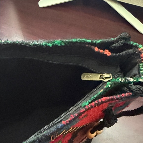 Colorful Geometric Patterned Women's Rug Bag - Picture 2 of 8